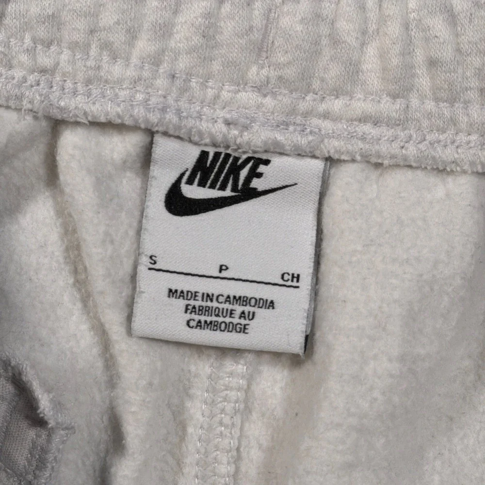 Nike Sweatpants Mens S Grey Heather Club Fleece Joggers Athletic Stretch Gym